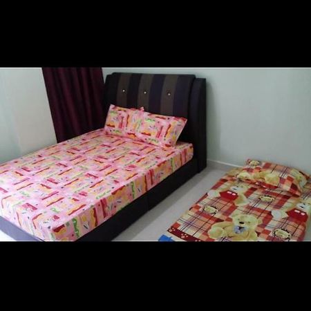 Coral Homestay Pekan Pangkor Eksteriør billede