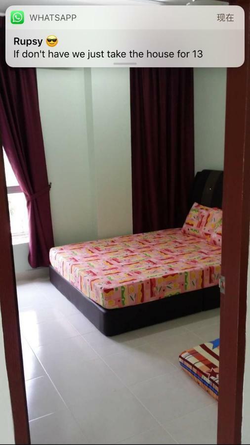 Coral Homestay Pekan Pangkor Eksteriør billede