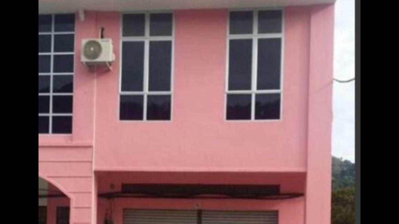 Coral Homestay Pekan Pangkor Eksteriør billede